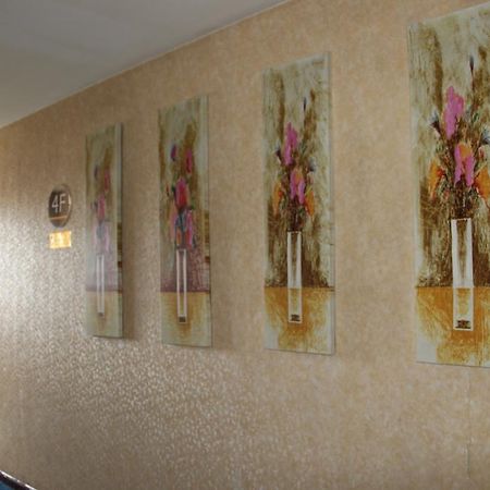 Super 8 Beijing Yizhuang Tianbao Hotel Екстериор снимка