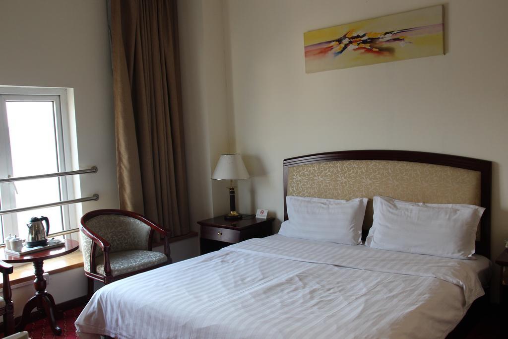 Super 8 Beijing Yizhuang Tianbao Hotel Стая снимка